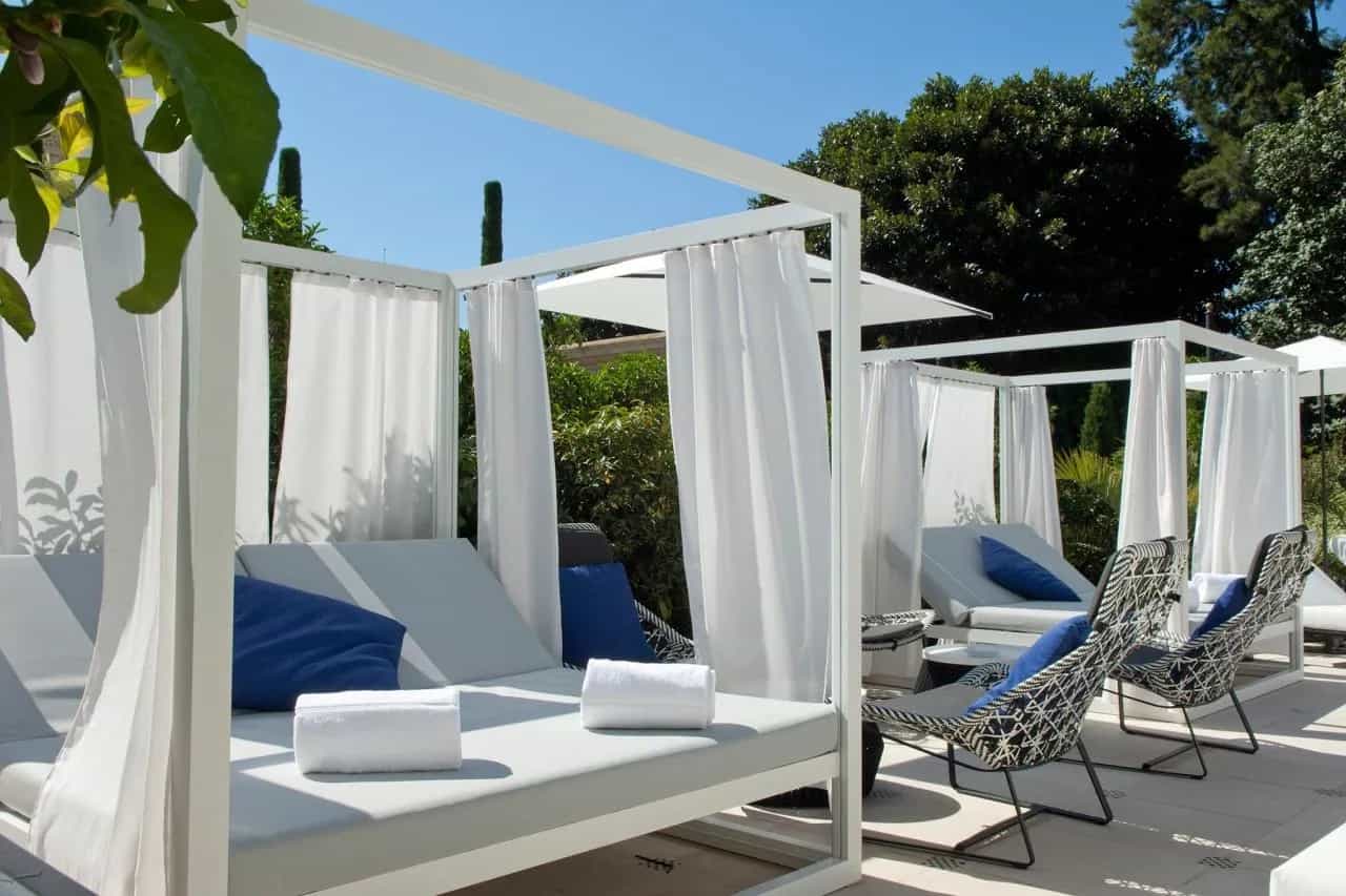 Private Cabana