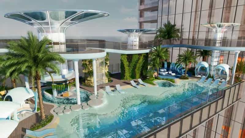 Infinity Pool & Deck