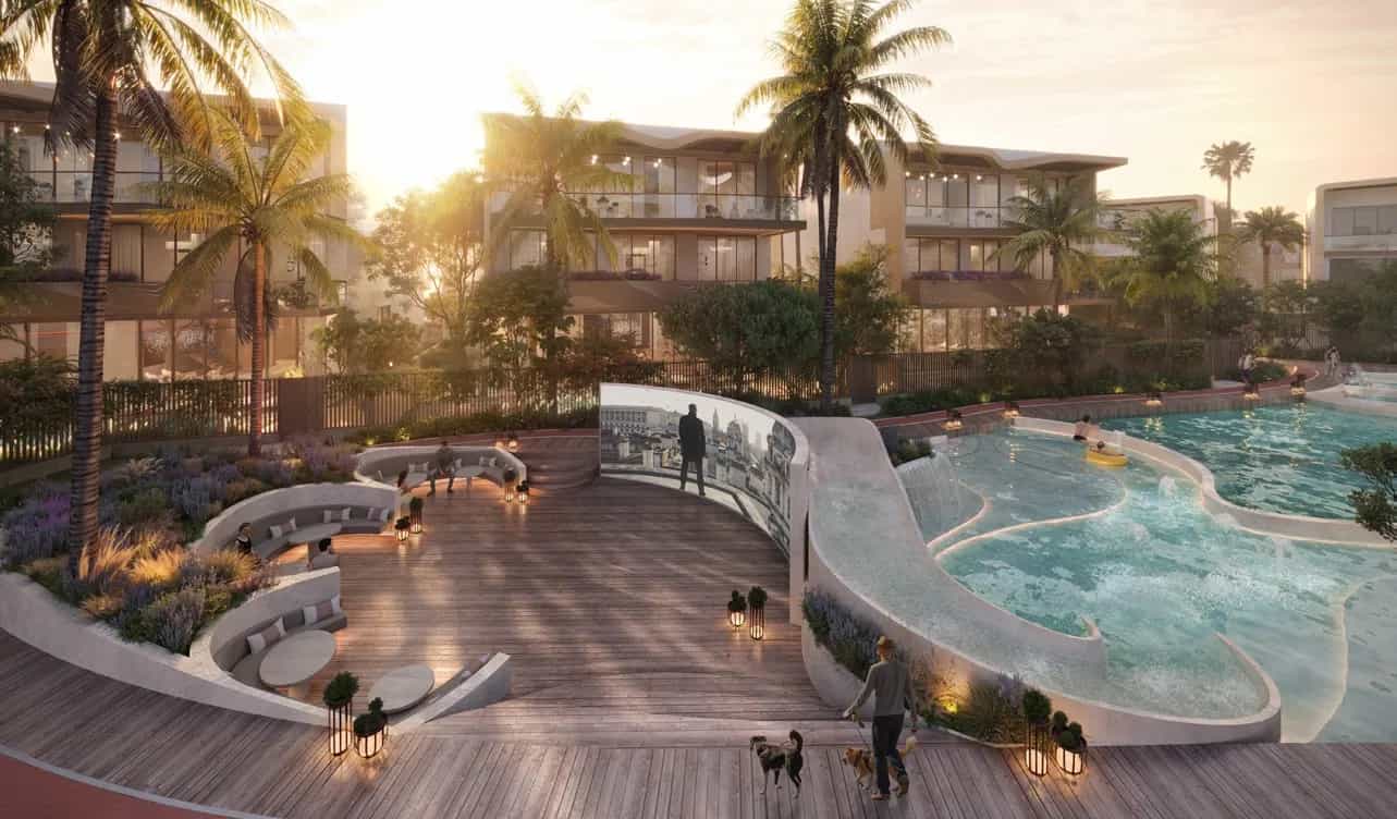 Climate-controlled Outdoor Shaded Terrace